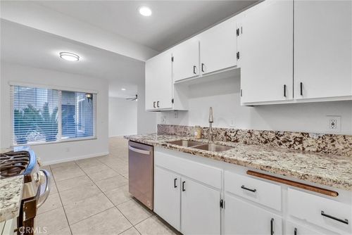 b-1310 Brentwood Cir, Corona, CA, 92882 | Card Image