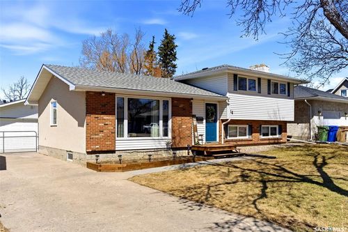 34 Selby Cres, Regina, SK, S4T6W1 | Card Image