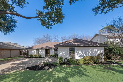 1825 Juniper Ln, Lewisville, TX, 75077-2733 | Card Image