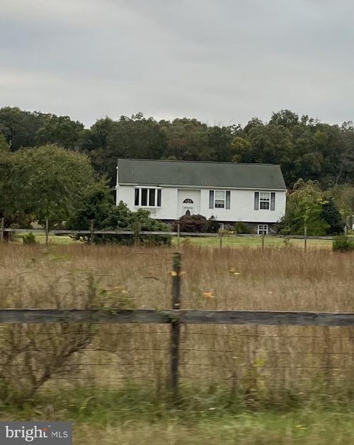 595 Buck Rd, PITTSGROVE, NJ, 08318-3509 | Card Image