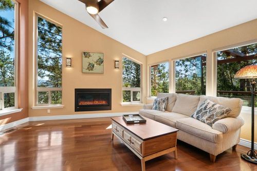 112 Blueberry Dr, Scotts Valley, CA, 95066-4616 | Card Image
