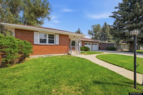 1654 Lynwood Pl, Casper, WY, 82604-3324 | Card Image