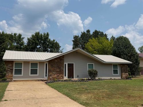 125 Shadybrook Dr, Morrilton, AR, 72110-1555 | Card Image