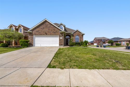 6427 Miranda Dr, Fort Worth, TX, 76131-1241 | Card Image