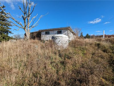 1693 Pleasant Grove Rd, House other with 3 bedrooms, 1 bathrooms and null parking in East Finley PA | Image 2