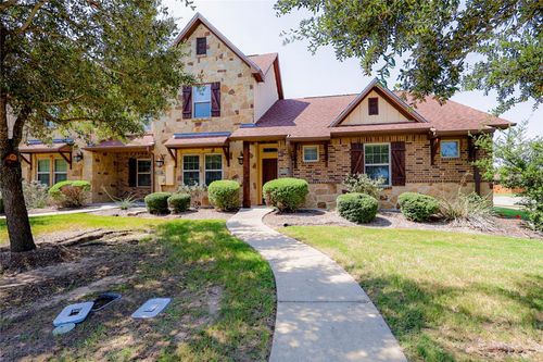 500 Deacon Dr W, College Station, TX, 77845-4395 | Card Image