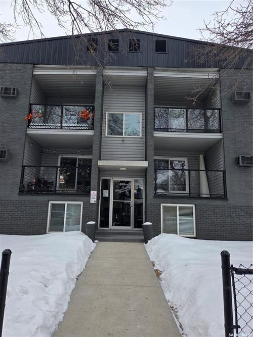 7-833 Av B N, Saskatoon, SK, S7L1E6 | Card Image