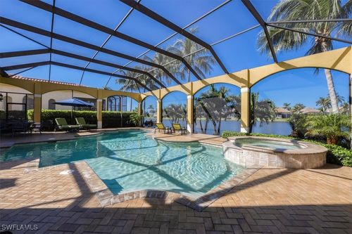 8535 Bellagio Dr, NAPLES, FL, 34114-6434 | Card Image