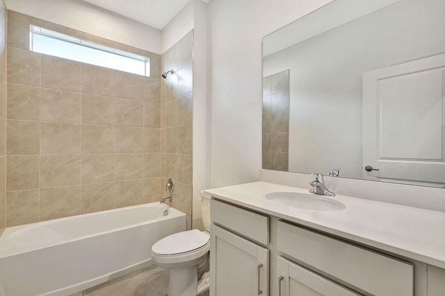 Bathroom #2 with tub & large counter | Image 32