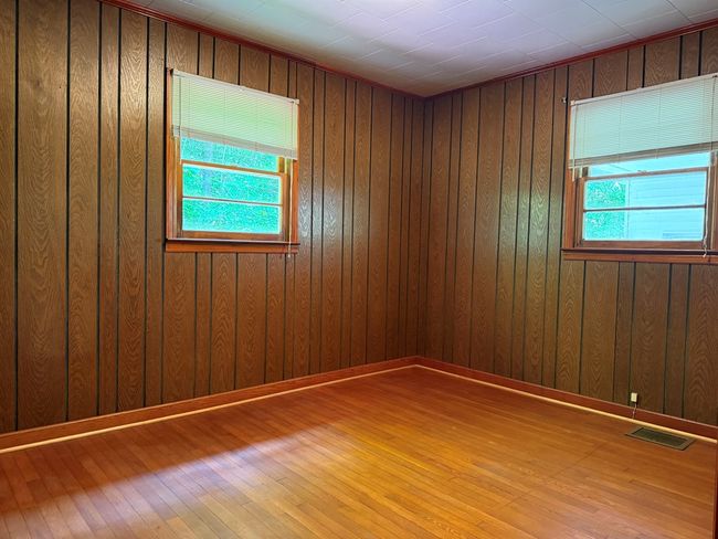 8570 Lovers Gap Rd, House other with 3 bedrooms, 2 bathrooms and null parking in Vansant VA | Image 8