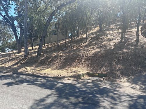 2751 Lookout Loop, Bradley, CA, 93426-9644 | Card Image