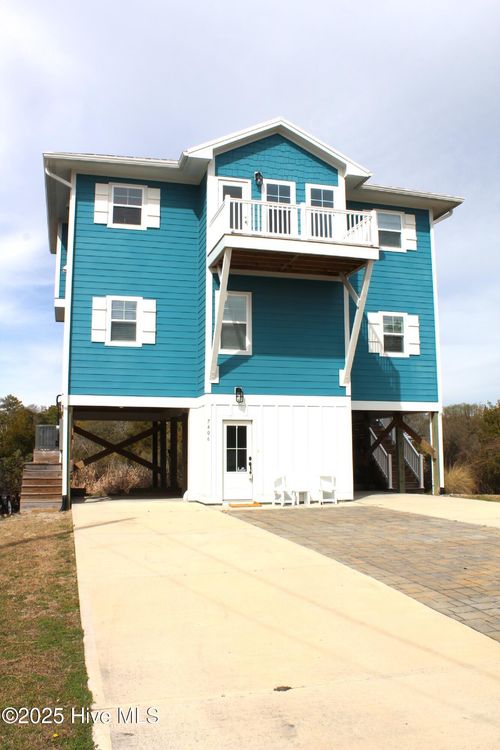 7406 Canal Ct, Emerald Isle, NC, 28594-2907 | Card Image