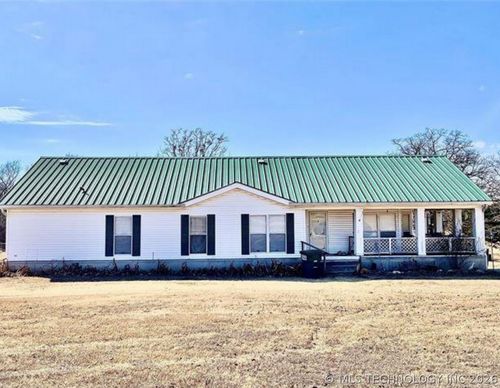 429 Basin Rd, Ardmore, OK, 73401-6879 | Card Image