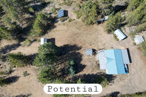 16395 Dawn Rd, La Pine, OR, 97739-8844 | Card Image