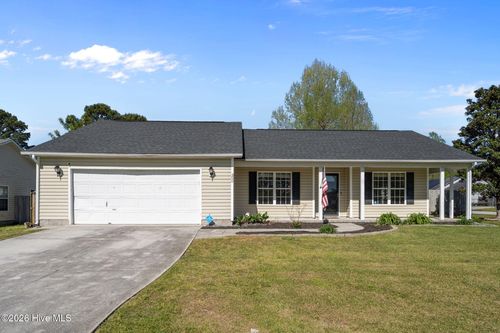 300 Carlisle Ct, Jacksonville, NC, 28540-3025 | Card Image