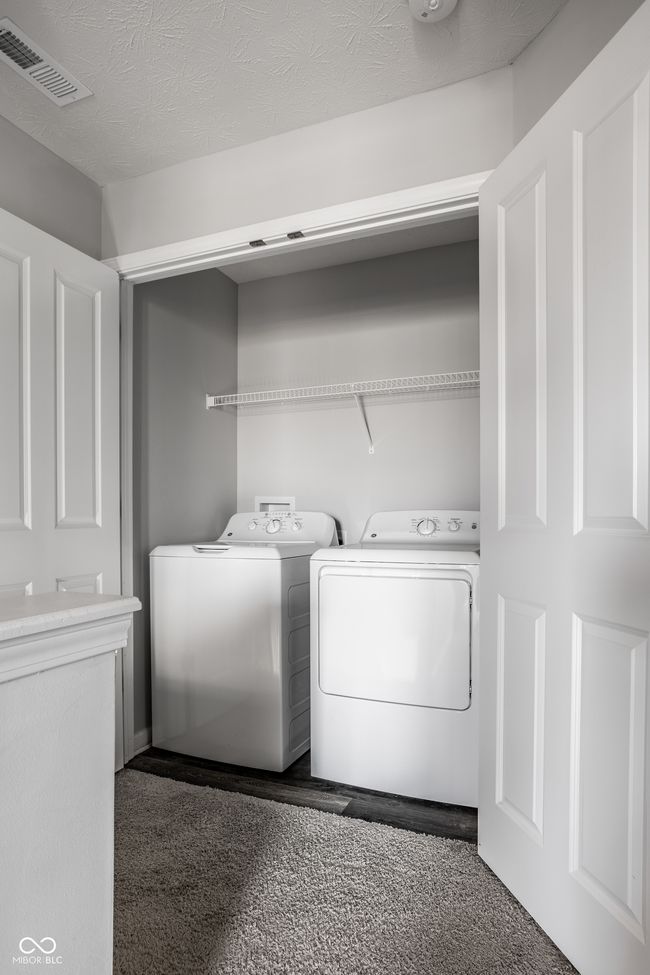Upstairs Laundry Closet | Image 31