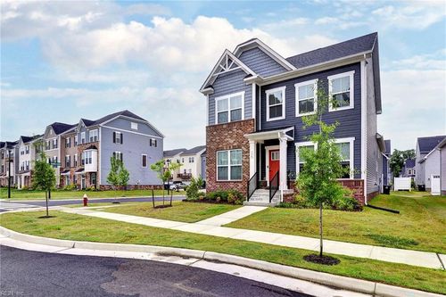 134 Fishermans Way, Poquoson, VA, 23662-1881 | Card Image