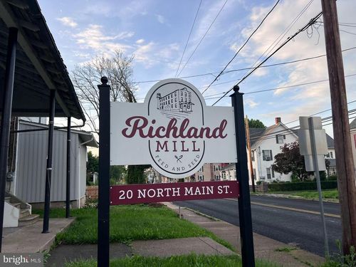20 N Main St, RICHLANDTOWN, PA, 18955-1004 | Card Image