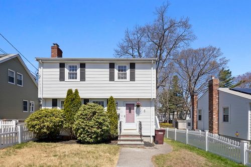 148 Tower St, Dedham, MA, 02026-3844 | Card Image