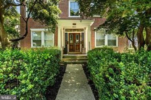 2-537 S Walnut St, WEST CHESTER, PA, 19382-3611 | Card Image