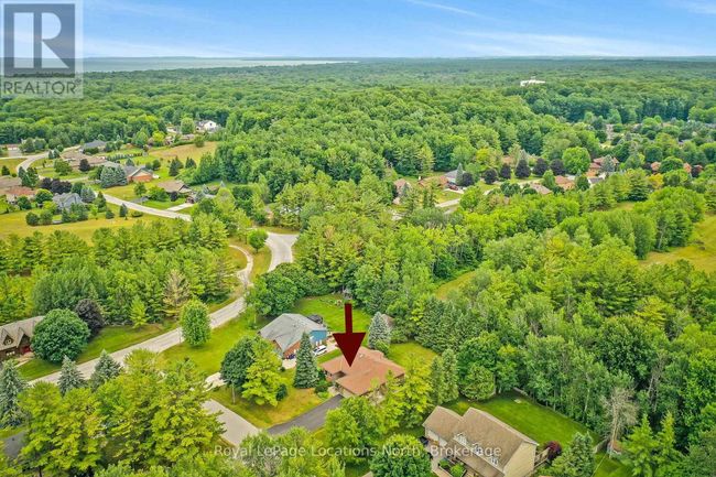 3 Kelley Cres, House other with 4 bedrooms, 3 bathrooms and 8 parking in Wasaga Beach ON | Image 46