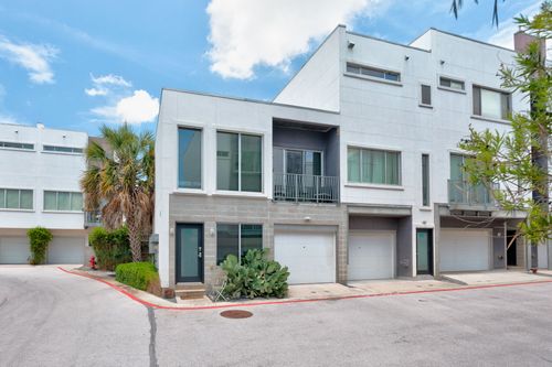 h1-4801 S Congress Ave, Austin, TX, 78745-2491 | Card Image