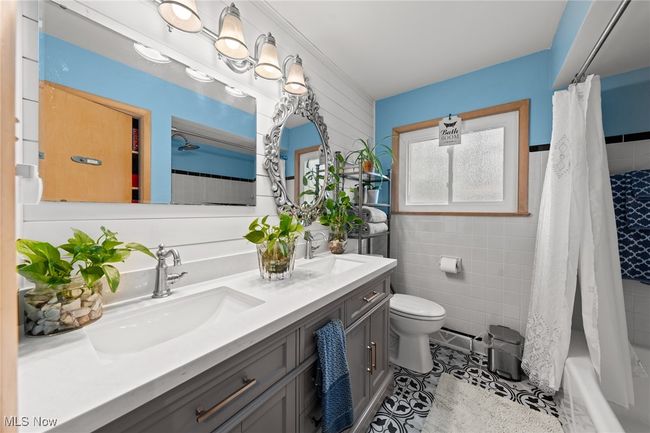 196 Tomahawk Dr, House other with 4 bedrooms, 4 bathrooms and null parking in Avon Lake OH | Image 27