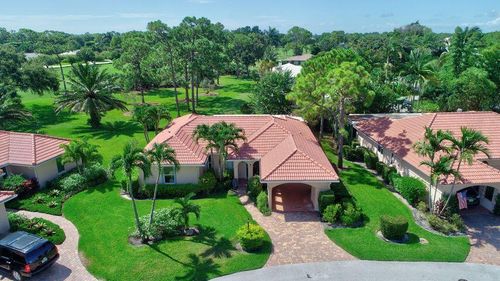 2 Fairway Dr, Boynton Beach, FL, 33436-5542 | Card Image