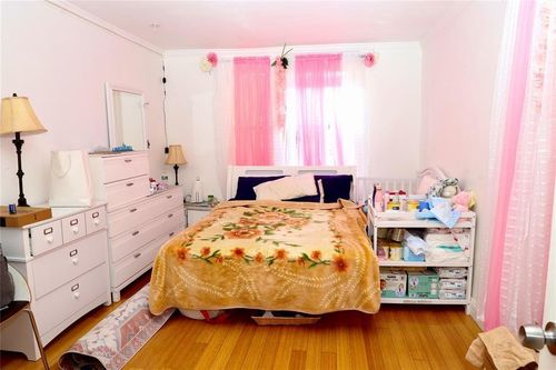 4f-150 150-29 72nd Rd, New York, NY, 11367 | Card Image