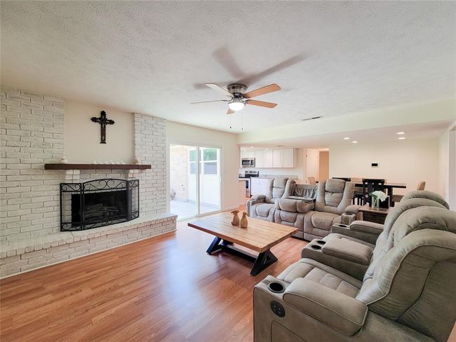 5822 Evening Shadows Ln, House other with 4 bedrooms, 3 bathrooms and 2 parking in Spring TX | Image 16