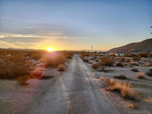  Whitmore Road, Joshua Tree, CA, 92252 | Card Image