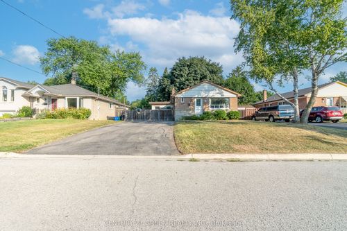 1303 Bunnell Dr, Burlington, ON, L7P2E2 | Card Image