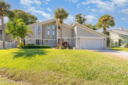 4 Spinnaker Point Ct, Indian Harbour Beach, FL, 32937-5307 | Card Image