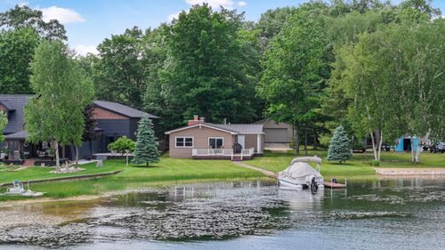 7389 W White Birch Ave, Lake City, MI, 49651-8507 | Card Image