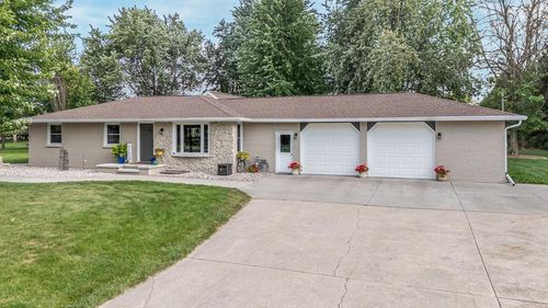 W2221 County Rd Uu, FREEDOM, WI, 54913 | Card Image