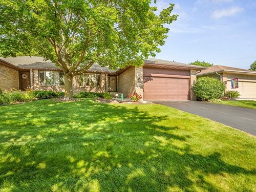 1130 Fox Chase Lane, Rockford, IL, 61107 | Card Image