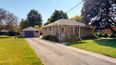 10 Hillcrest Dr, House other with 2 bedrooms, 2 bathrooms and 4 parking in Port Hope ON | Image 1