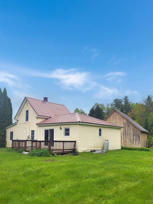 224 Route 302 W, Twin Mountain, NH, 03595-2075 | Card Image