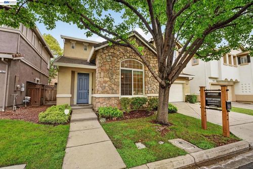 5345 W Chesterfield Cir, Dublin, CA, 94568-7867 | Card Image