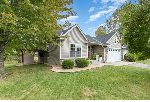 5187 Heath Ave N, Oakdale, MN, 55128-3059 | Card Image