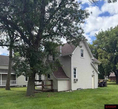 1450 4th Ave, Windom, MN, 56101-1448 | Card Image