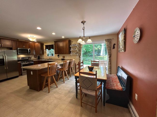 29 Dixon Ave, House other with 4 bedrooms, 3 bathrooms and null parking in Newfields NH | Image 6