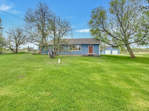 8214 Sweet Sap Rd Nw, Puposky, MN, 56667-6844 | Card Image