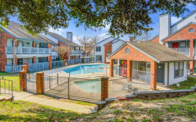 APT-301 - 14343 Judson Rd, Condo with 2 bedrooms, 2 bathrooms and null parking in San Antonio TX | Image 17