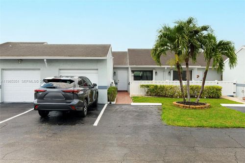 1102-2640 W Gately Dr W, West Palm Beach, FL, 33415 | Card Image