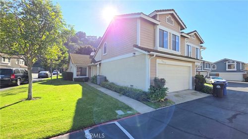 unit-2-2007 Silver Hawk Dr, Diamond Bar, CA, 91765-6254 | Card Image