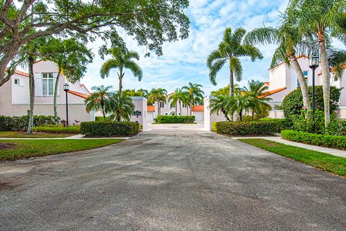 4771 Wood Duck Cir, Vero Beach, FL, 32967-7203 | Card Image