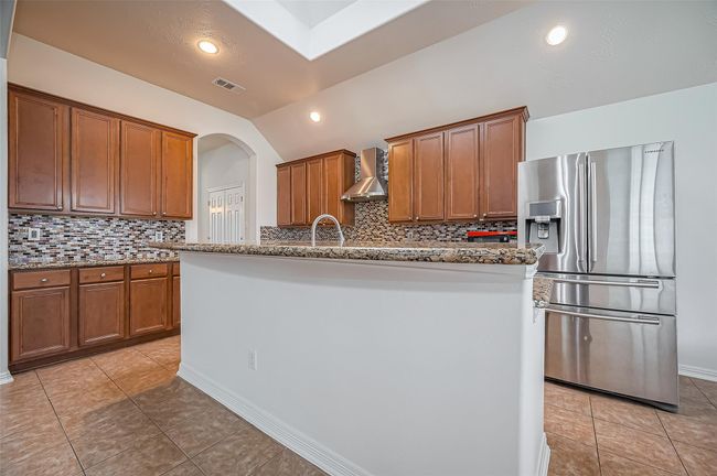 Kitchen | Image 17