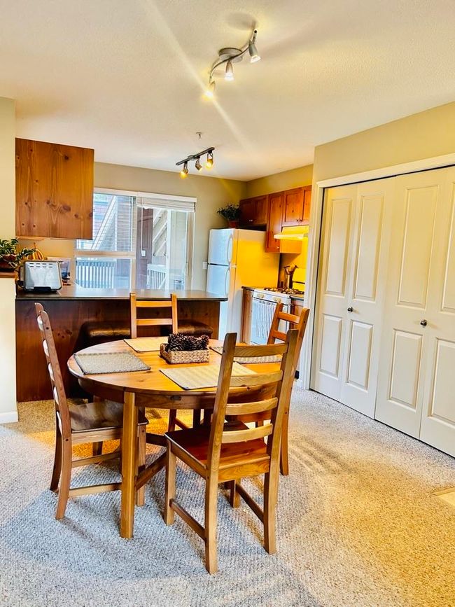 3 - 1444 Vine Road, Condo with 2 bedrooms, 1 bathrooms and 2 parking in Pemberton BC | Image 6