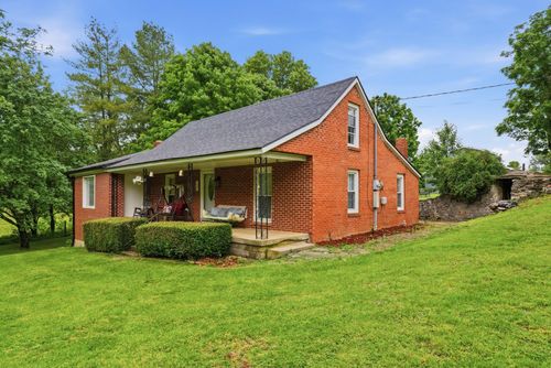 1837 Switzer Rd, Stamping Ground, KY, 40379-9683 | Card Image